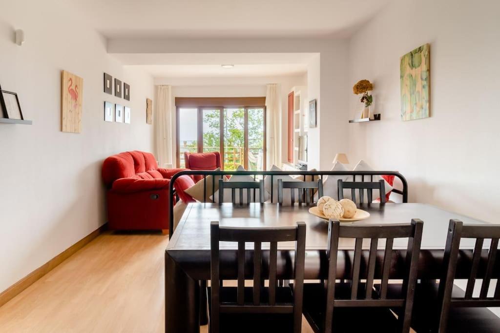 Casa De Las Flores - Apartamento Con Jardin Privado Frente A La Playa De Comillas Extérieur photo
