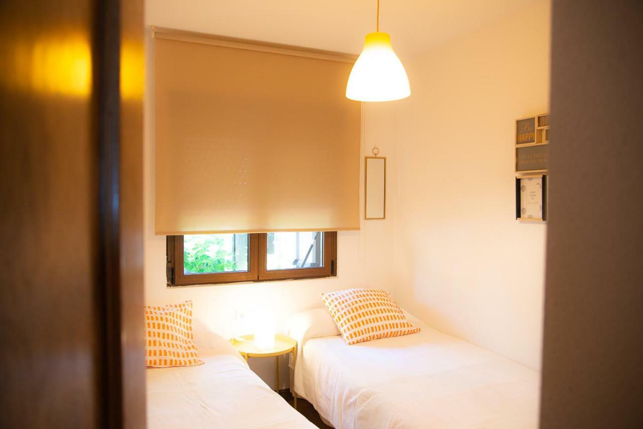 Casa De Las Flores - Apartamento Con Jardin Privado Frente A La Playa De Comillas Extérieur photo